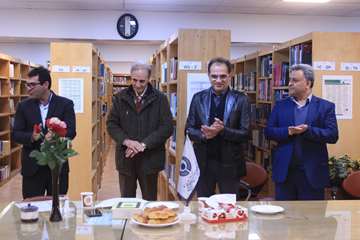 کافه کتاب - آبان 1398